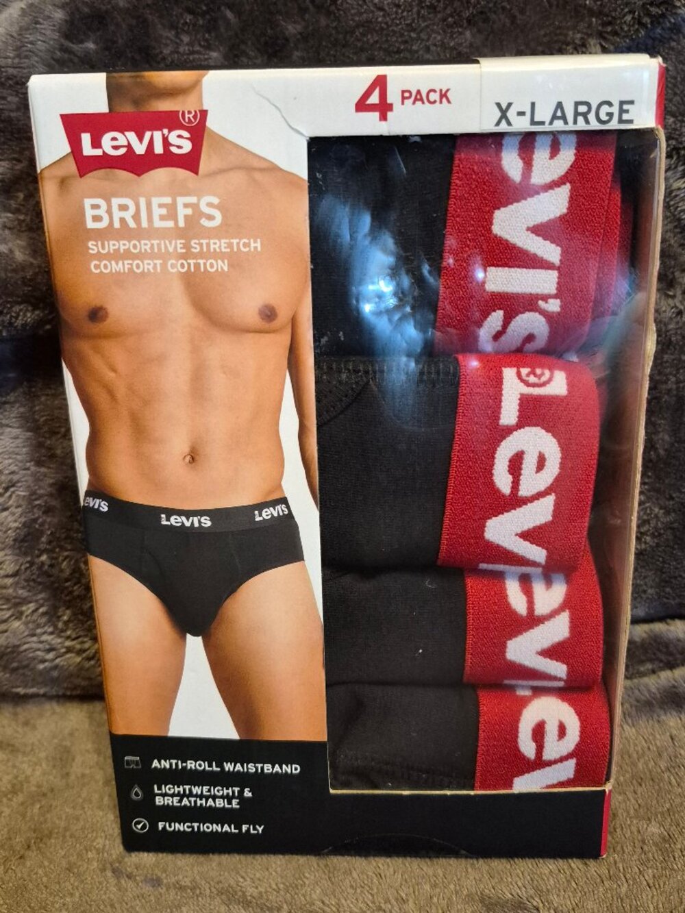 Levi's Men's 4-pack Briefs, Anti-roll Waistband Size XL 36-38 Black/Red